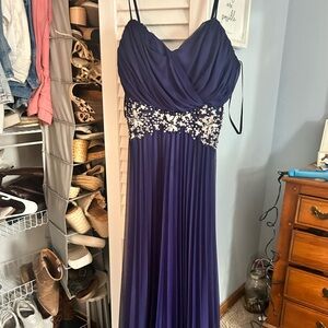Navy/indigo gown